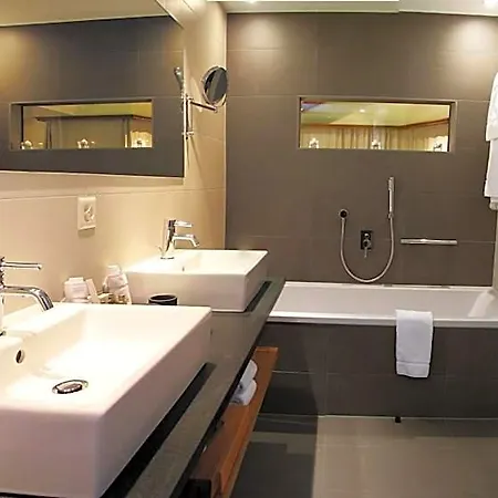 Hotel Allalin
