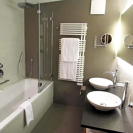 Hotel Allalin